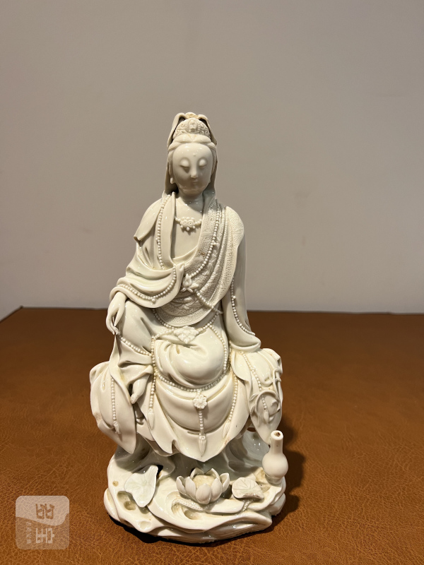 十七世纪 德化水月观音坐像 - 图2